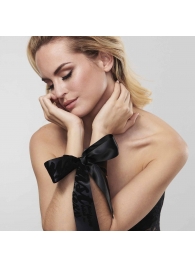 Черные ленты для связывания SILKY SENSUAL HANDCUFFS - Bijoux Indiscrets - купить с доставкой в Смоленске