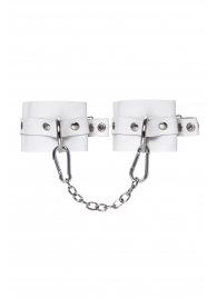 Белые мягкие кожаные наручники с люверсами - Pecado - купить с доставкой в Смоленске