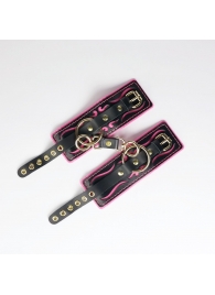 Черные кожаные наручники с розовой строчкой - Crazy Handmade - купить с доставкой в Смоленске