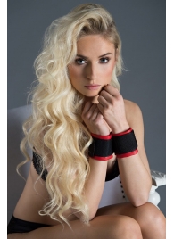 Полиуретановые манжеты для фиксации рук вместе Bound Together Wrist Restraints - Blush Novelties - купить с доставкой в Смоленске
