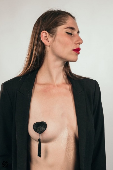 Черные пэстисы-сердечки Evans с кисточками - Lola Lingerie купить с доставкой