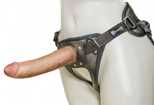 Насадка-фаллоимитатор на кожаных трусиках Harness Ultra Realistic 7  - 18 см. - LOVETOY (А-Полимер) - купить с доставкой в Смоленске